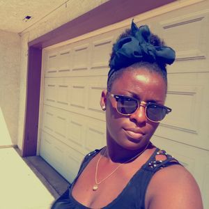 Meet your Posher, Elizabeth